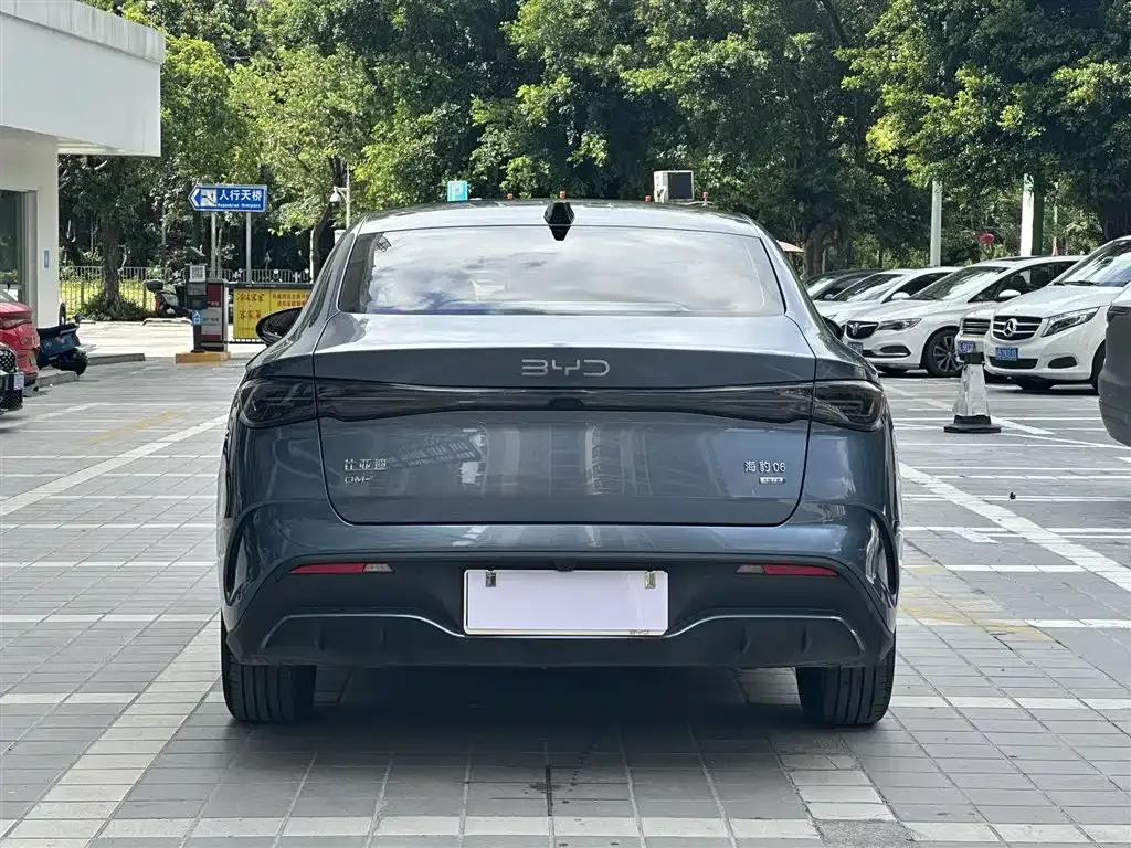 BYD Seal 06 — фото 3