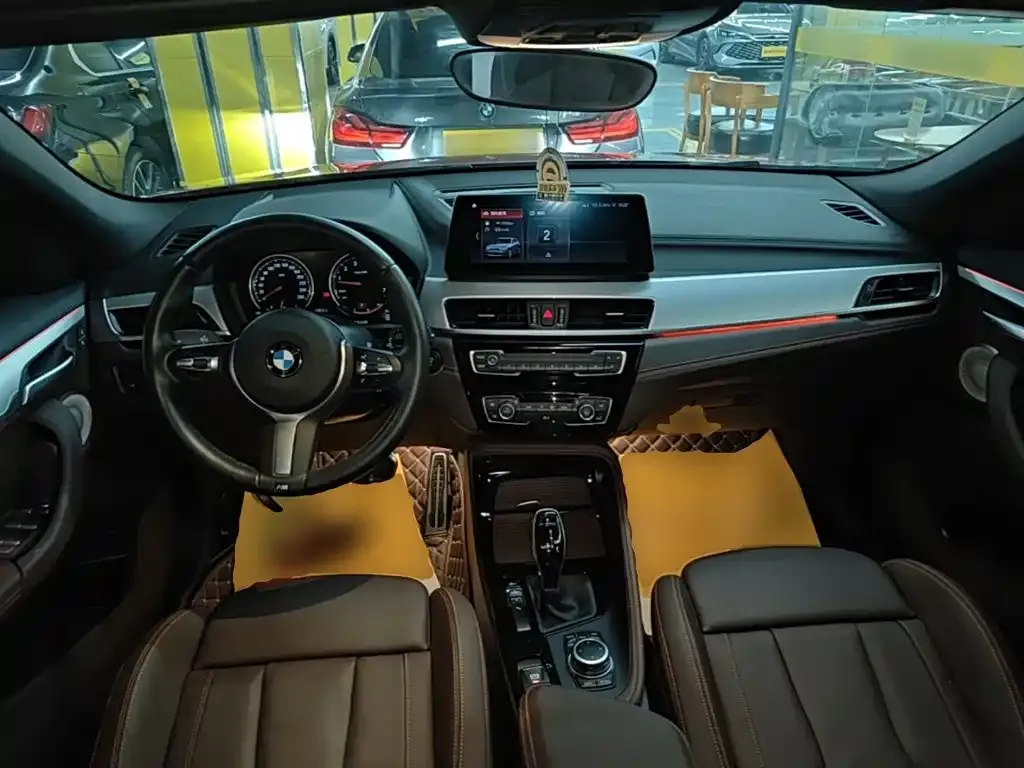 BMW X2 — фото 10