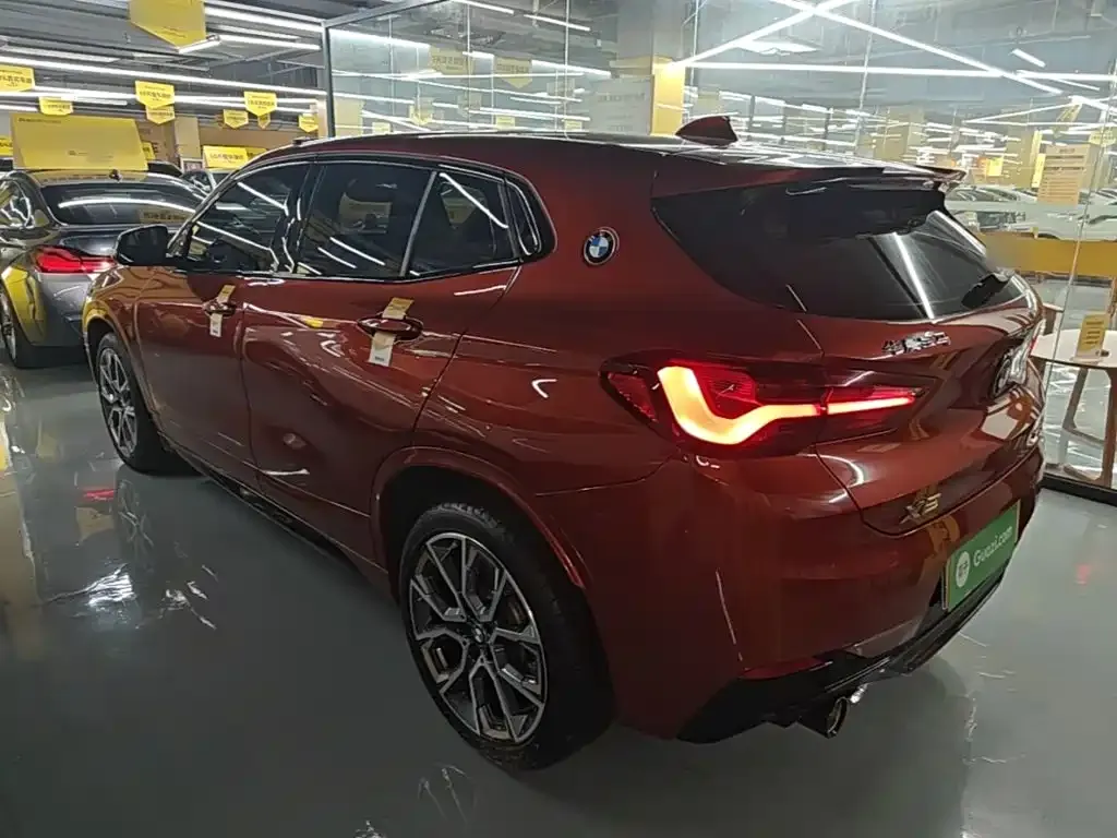 BMW X2 — фото 7