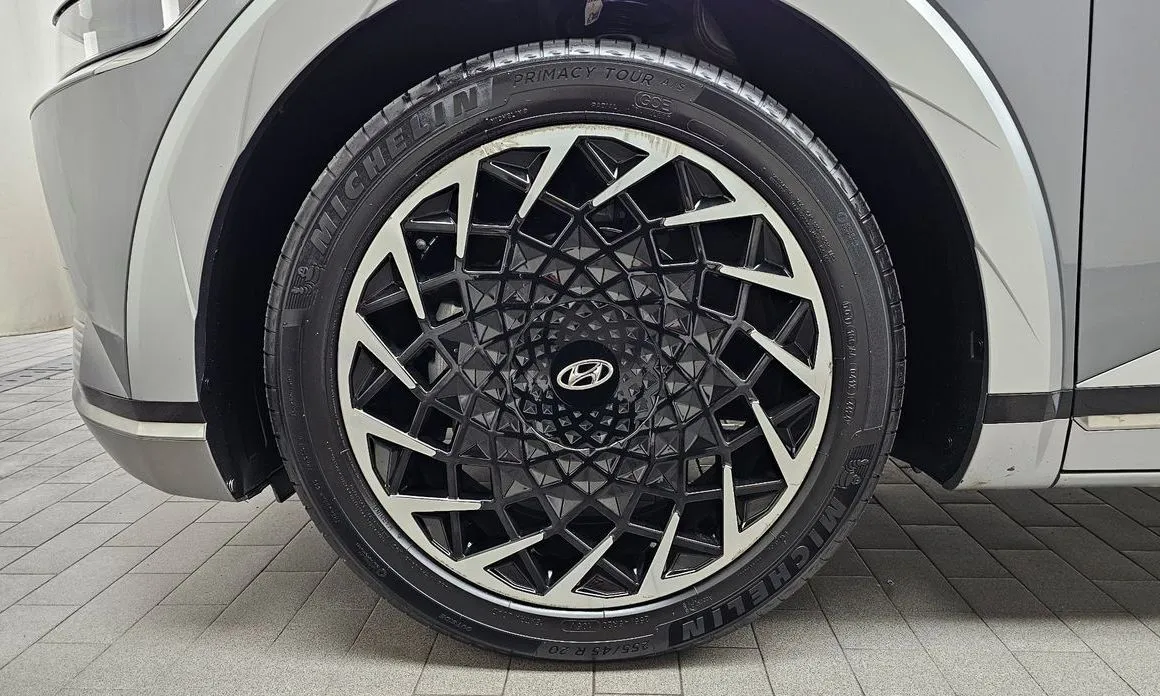 Hyundai Ioniq5 — фото 8