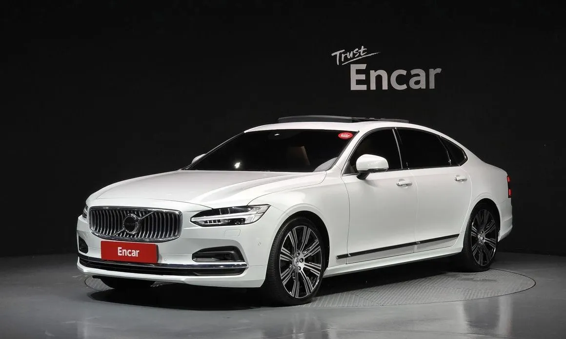 Volvo S90 — фото 1