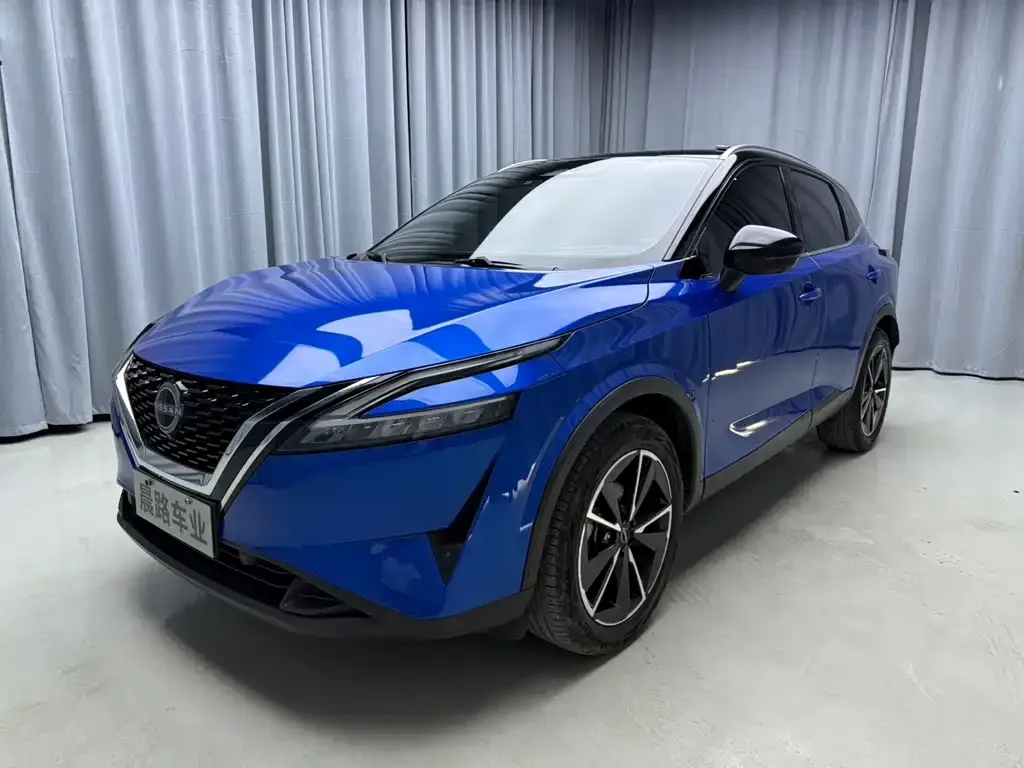 Nissan Qashqai — фото 1
