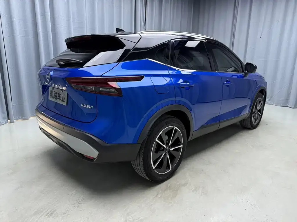 Nissan Qashqai — фото 5