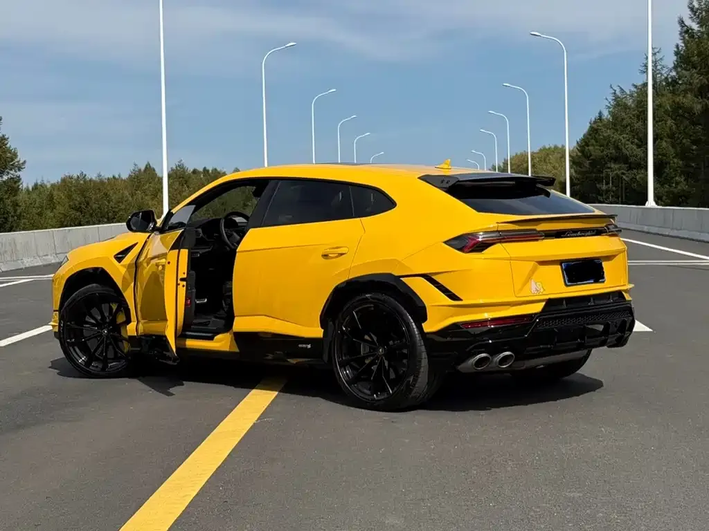 Lamborghini Urus — фото 4