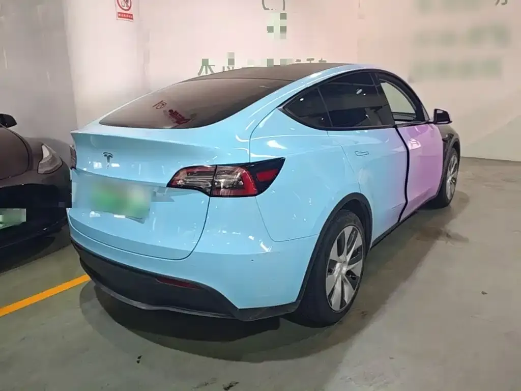 Tesla Model Y — фото 9