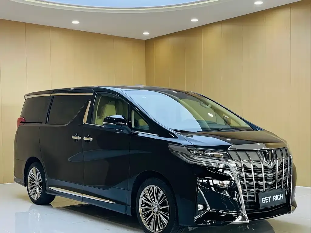 Toyota Alphard — фото 5