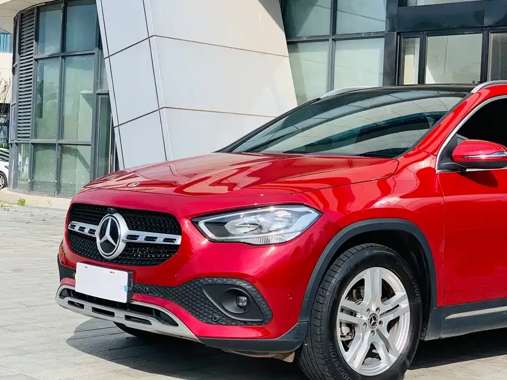 Mercedes-Benz GLA — фото 3