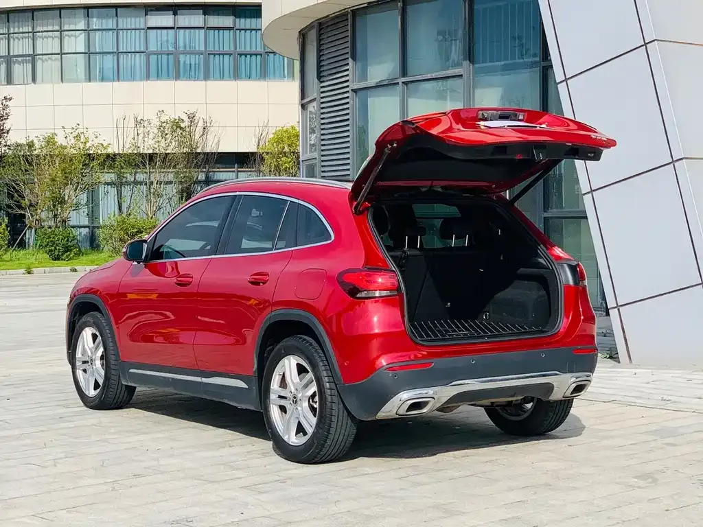 Mercedes-Benz GLA — фото 8