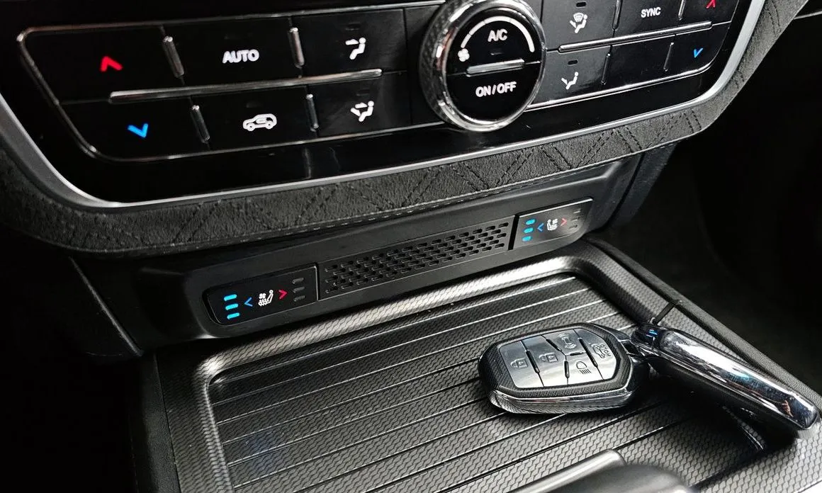 KG Mobility (Ssangyong) Rexton — фото 7