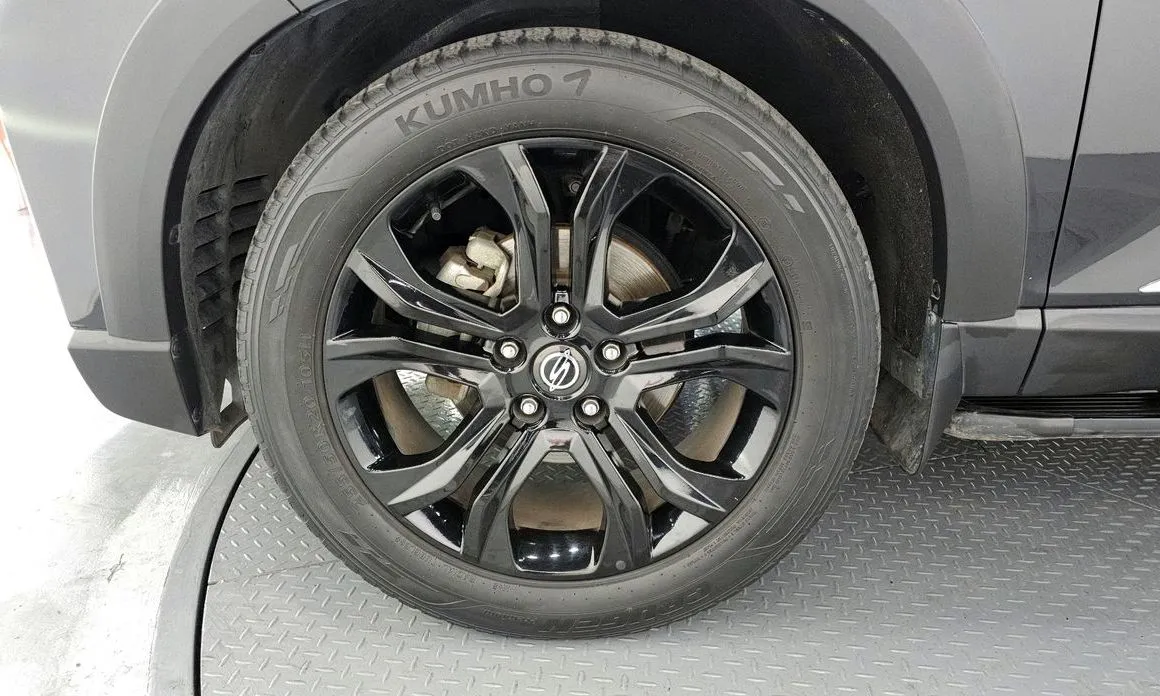 KG Mobility (Ssangyong) Rexton — фото 10