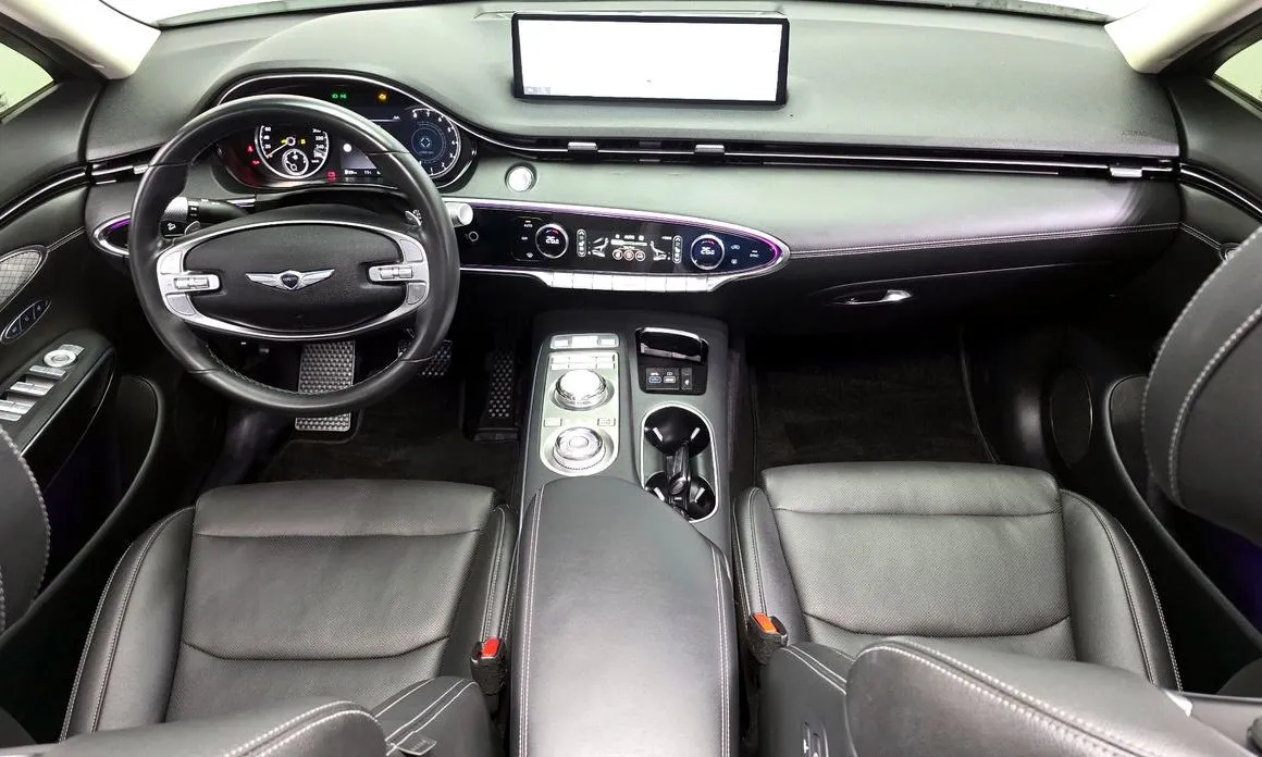 Genesis GV70 — фото 10