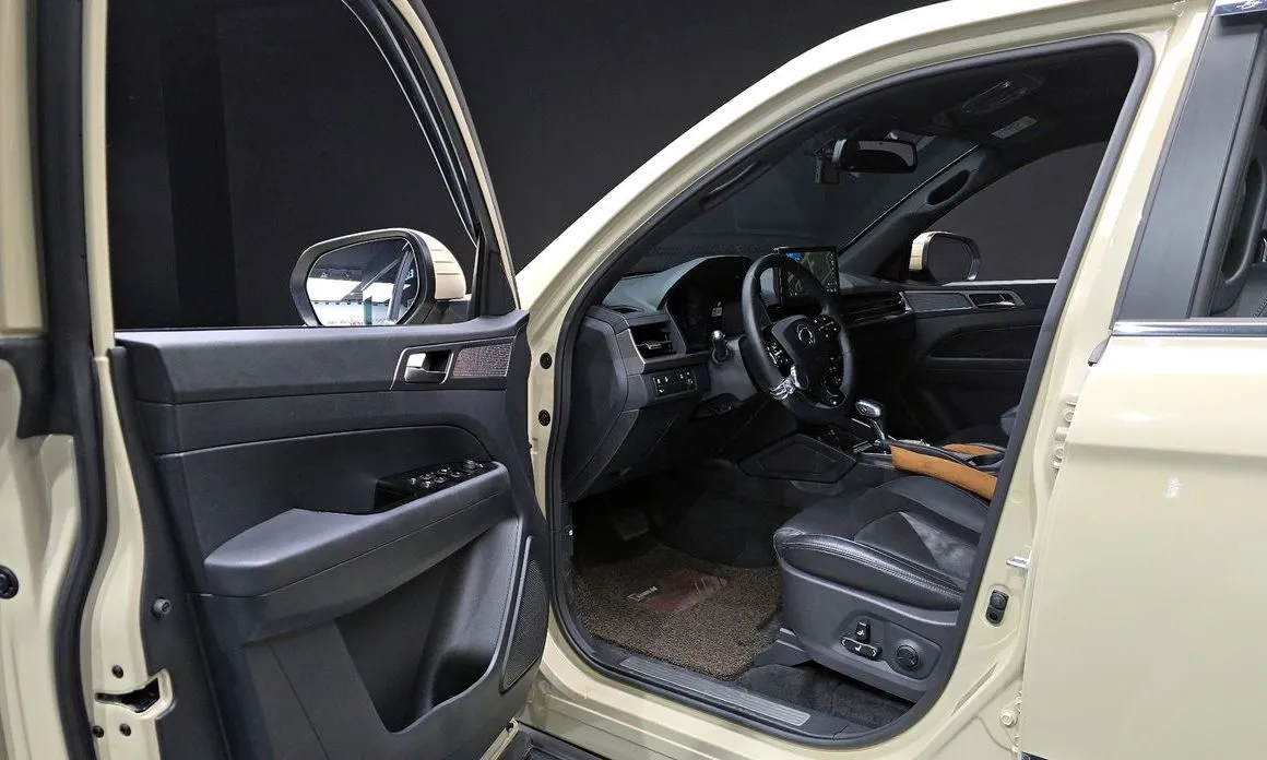 KG Mobility (Ssangyong) Rexton — фото 9