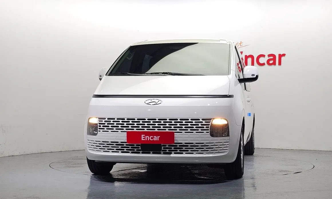 Hyundai Staria — фото 4