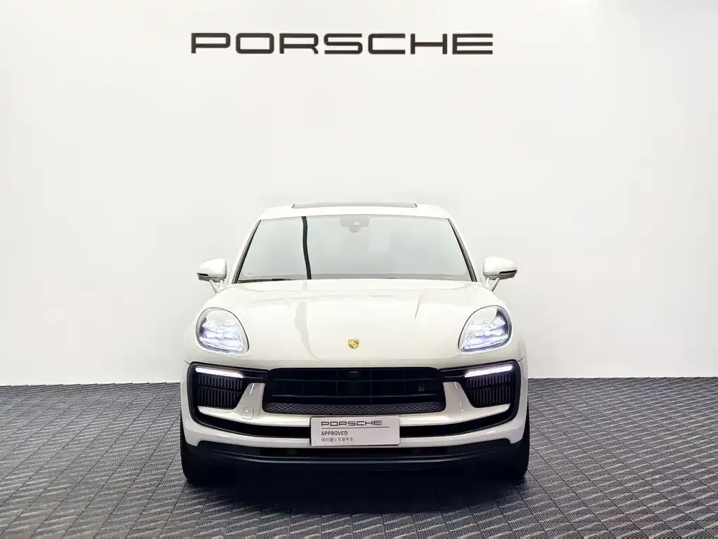 Porsche Macan — фото 7