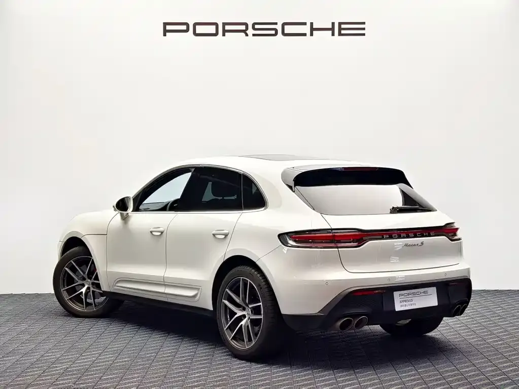 Porsche Macan — фото 10