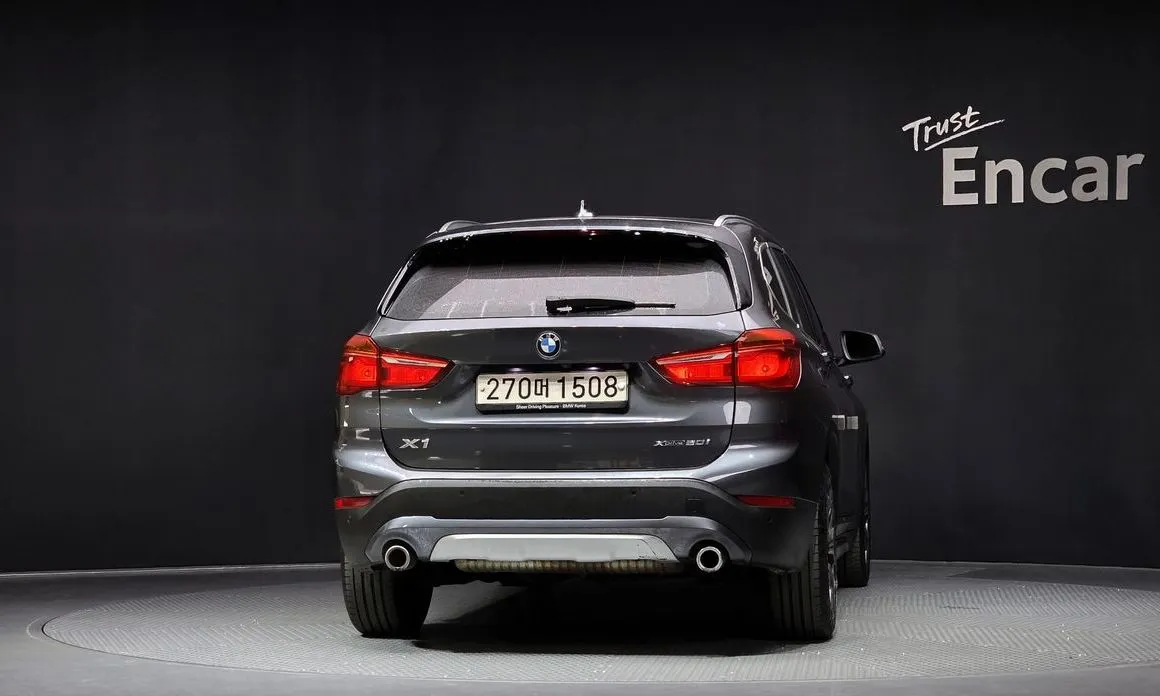 BMW X1 — фото 2