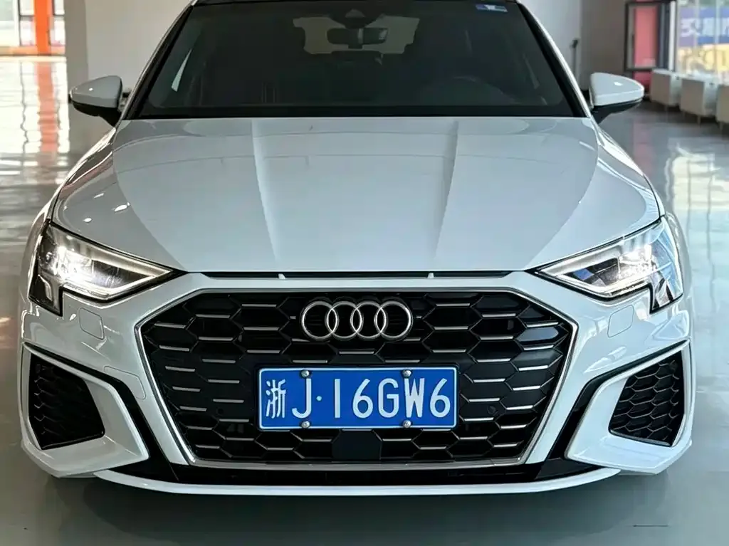 Audi A3 — фото 7