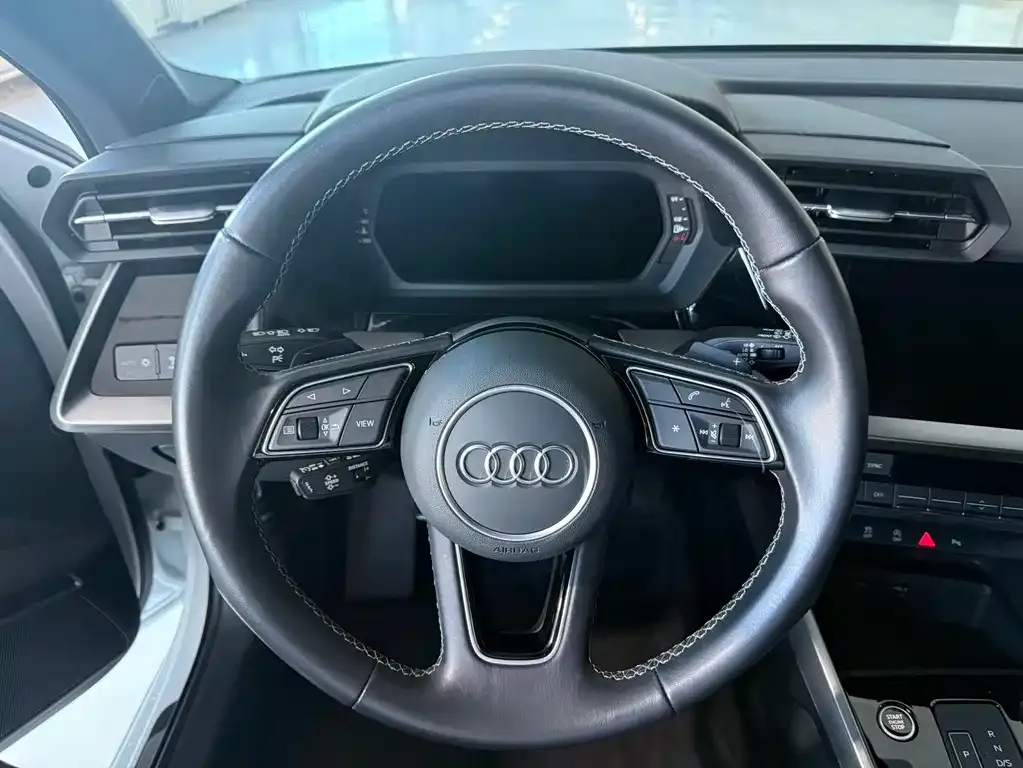 Audi A3 — фото 3
