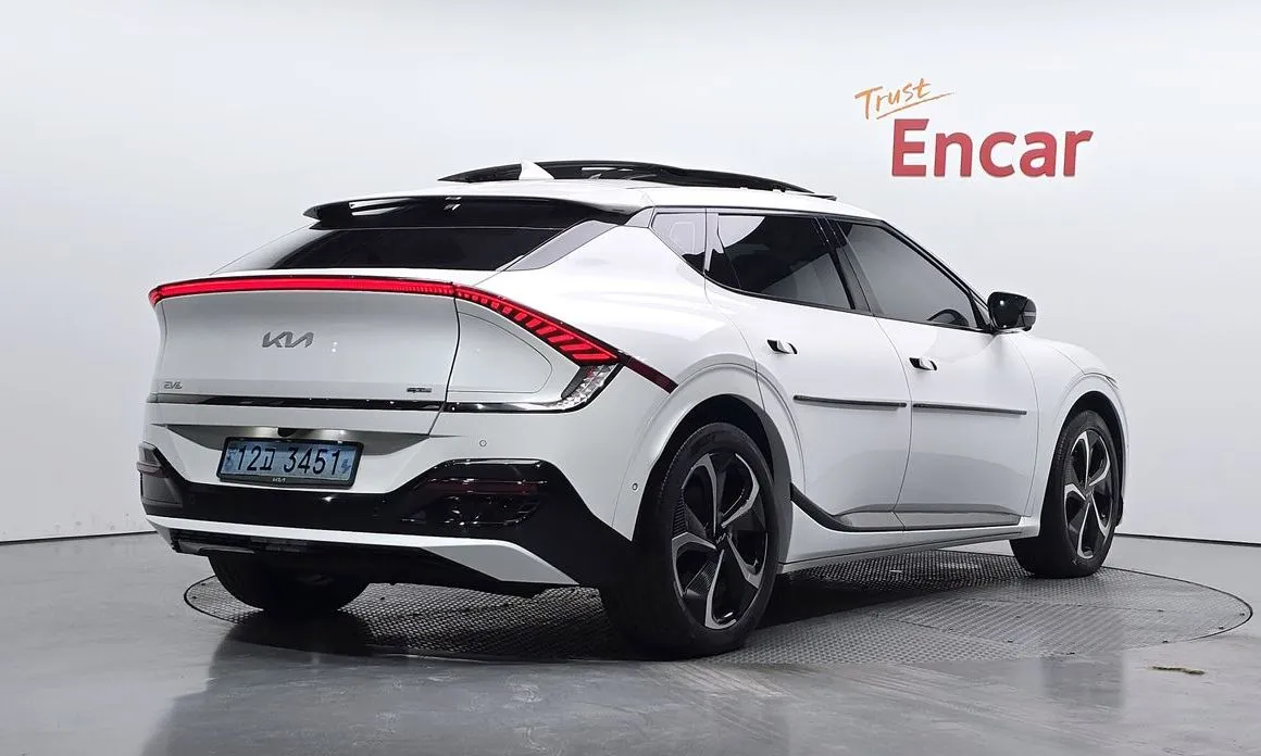 Kia EV6 — фото 4