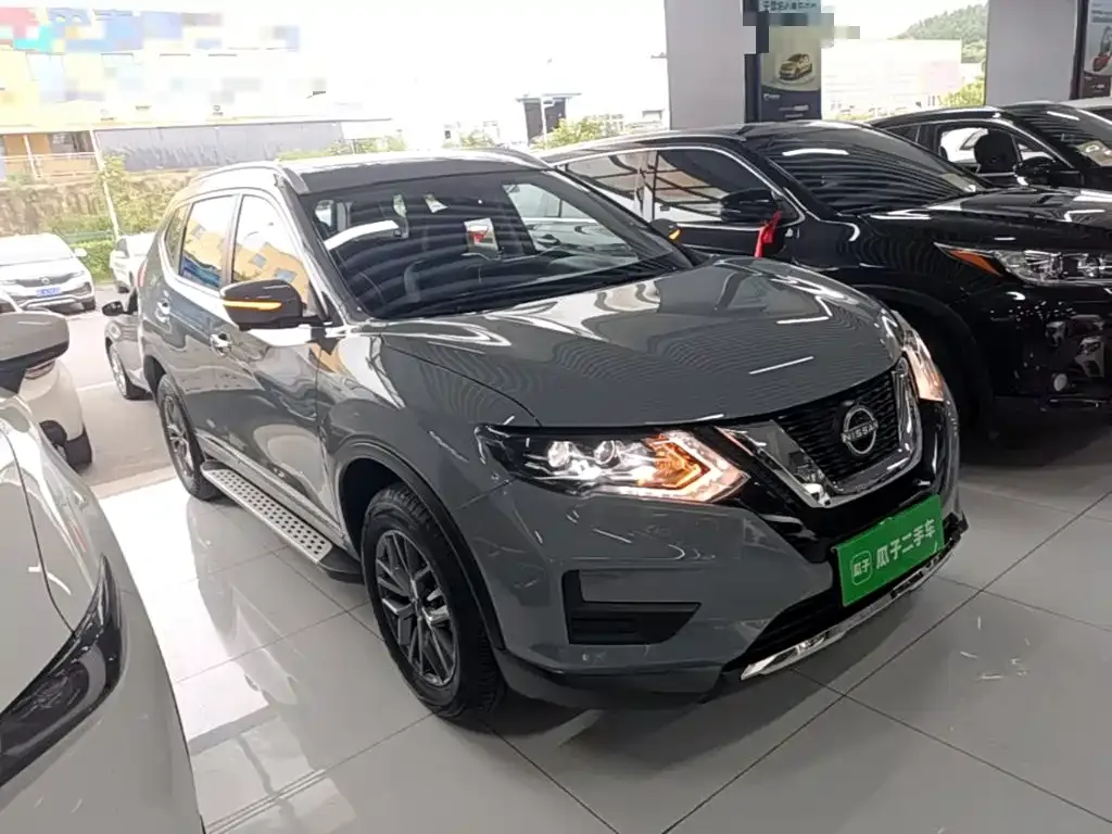 Nissan X-Trail — фото 5