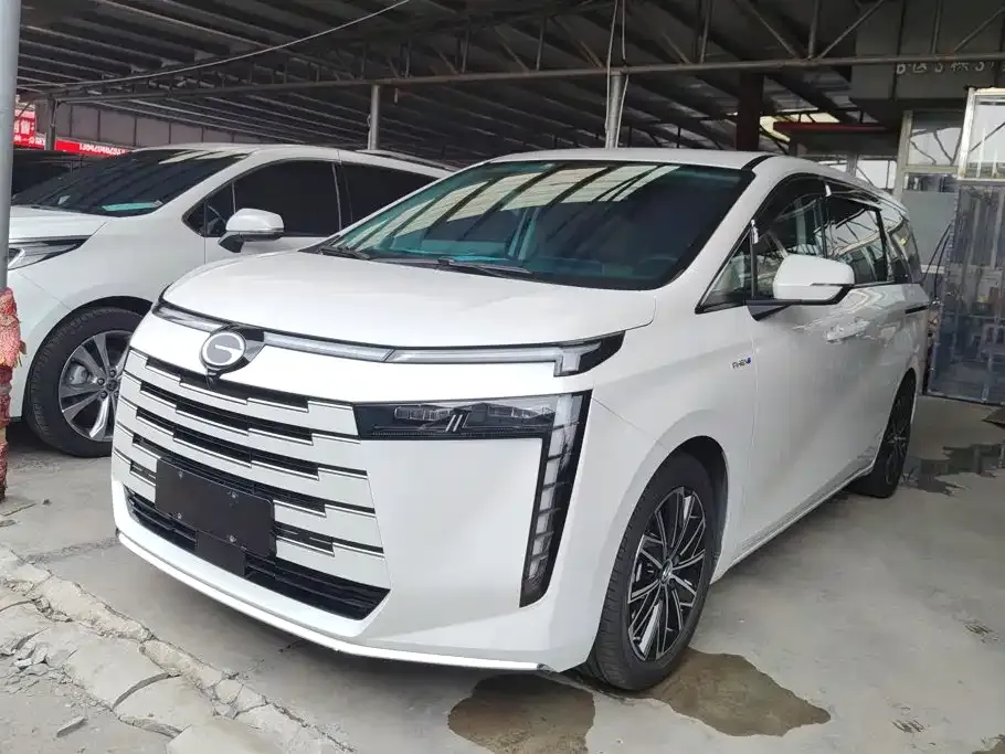GAC Motor 传祺E8 PHEV — фото 1