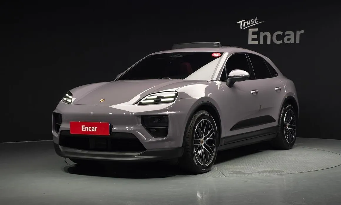 Porsche Macan — фото 1