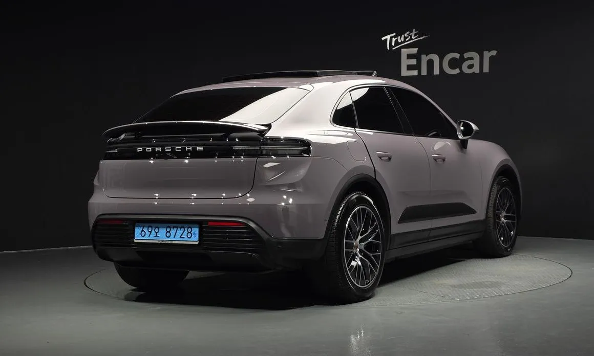 Porsche Macan — фото 4