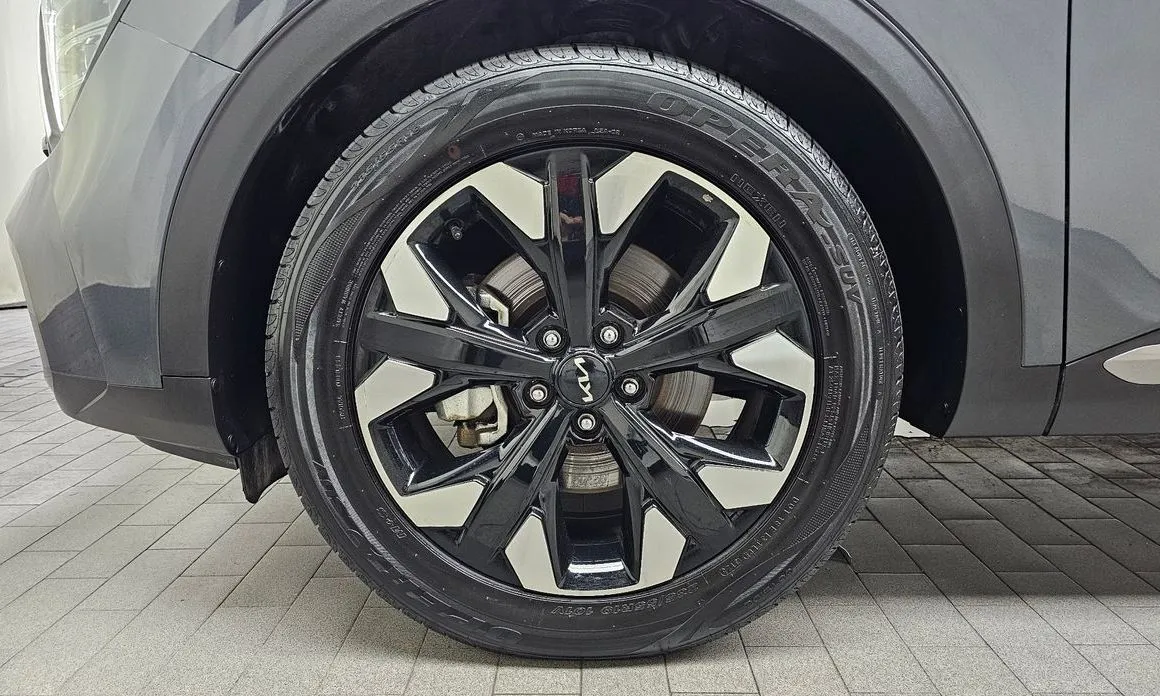 Kia Sportage — фото 10