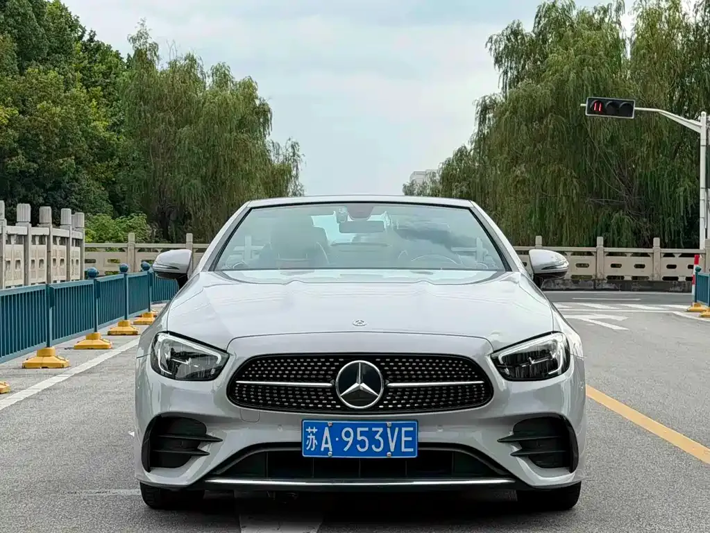 Mercedes-Benz E-Class (Import) — фото 9