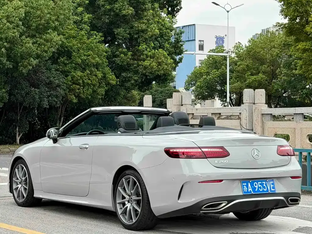 Mercedes-Benz E-Class (Import) — фото 7