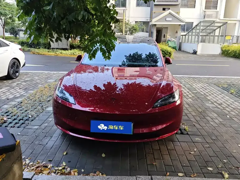 Tesla Model 3 — фото 10