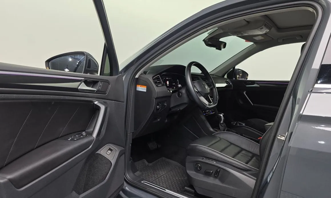 Volkswagen Tiguan — фото 7