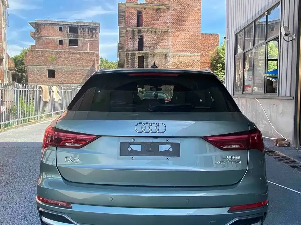 Audi Q3 — фото 5