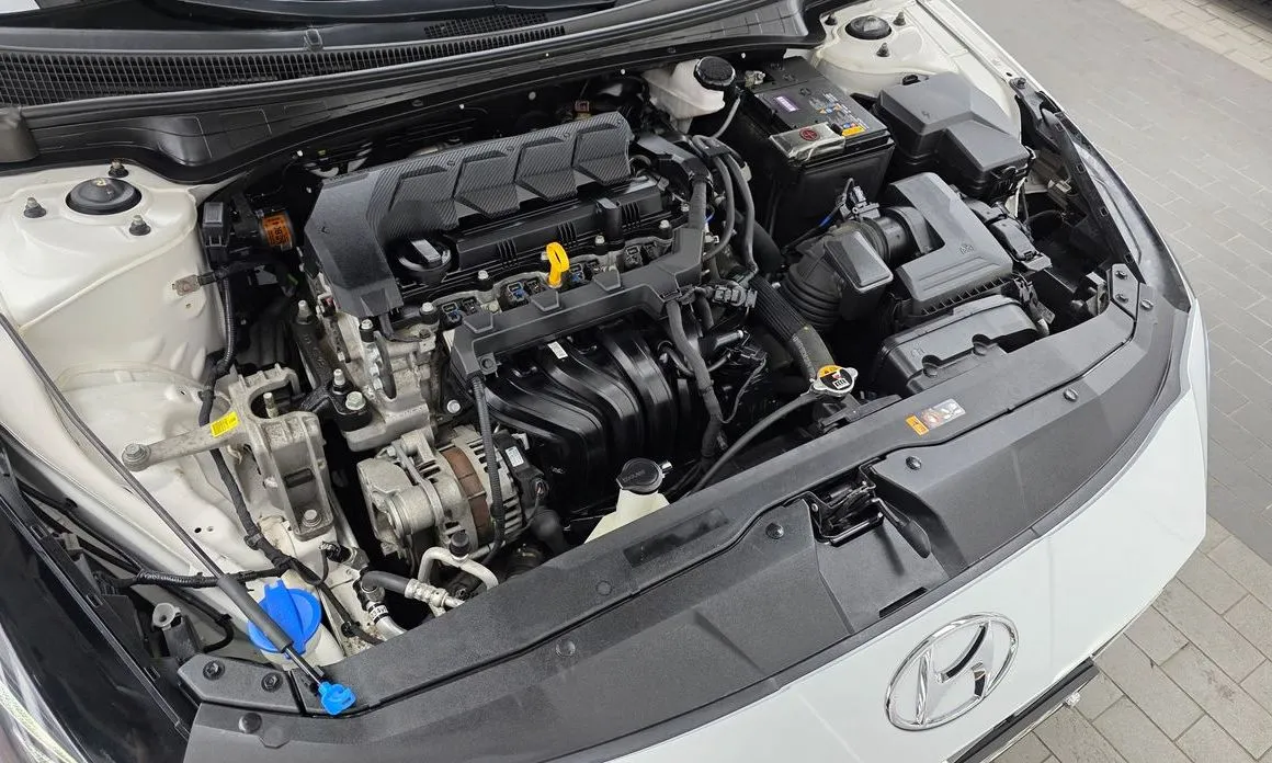Hyundai AVANTE — фото 9