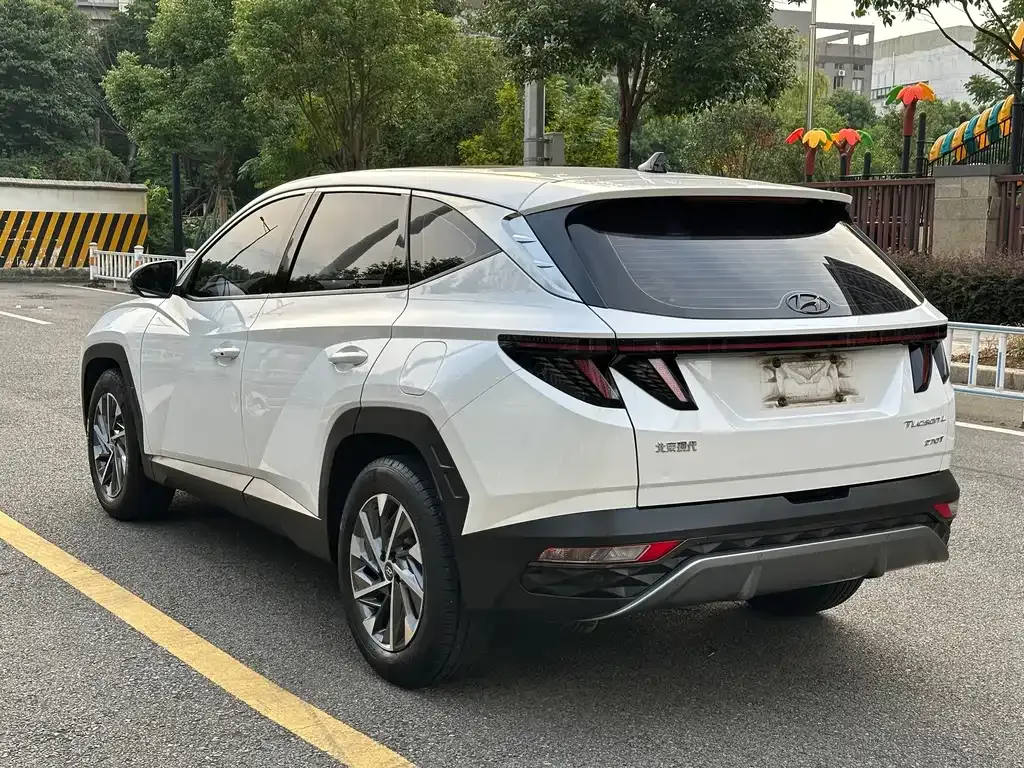 Hyundai Tucson — фото 7