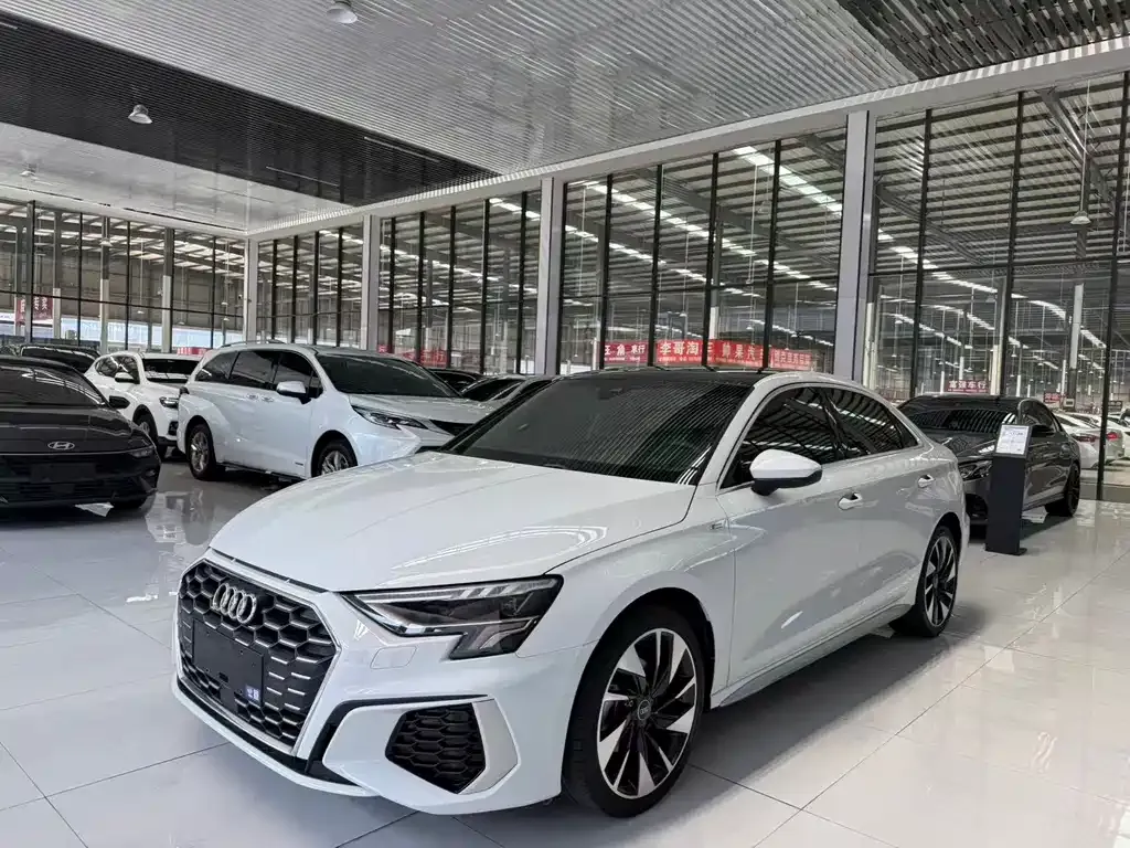 Audi A3 — фото 8