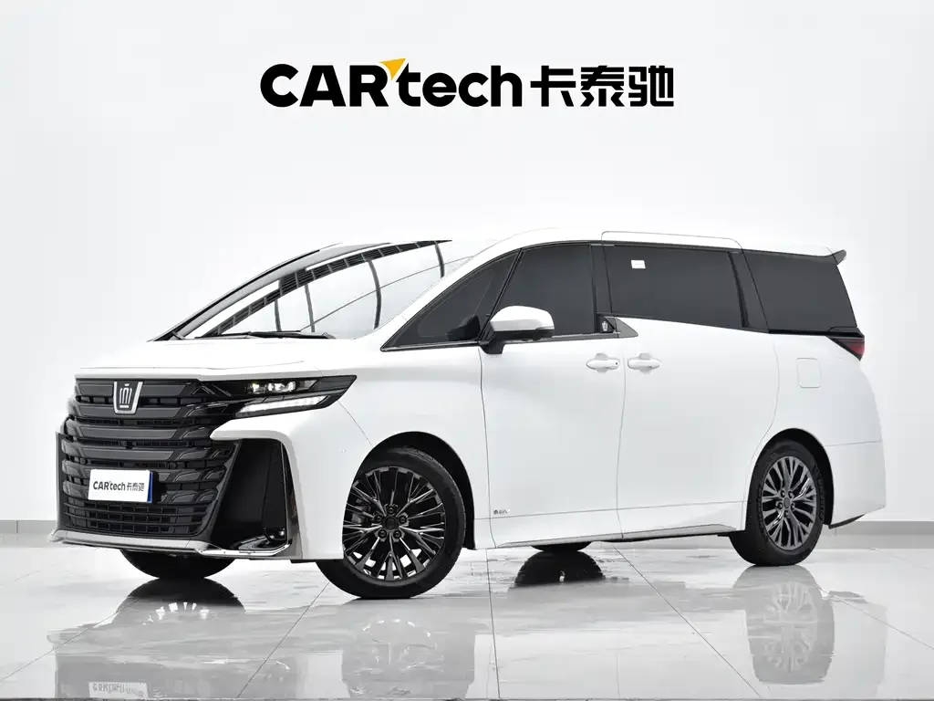 Toyota Vellfire — фото 1
