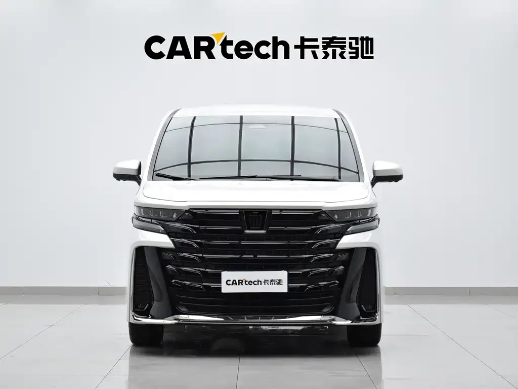 Toyota Vellfire — фото 5