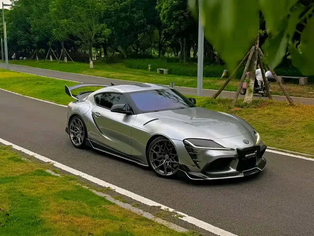 Toyota Supra — фото 8