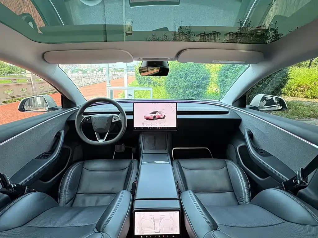 Tesla Model 3 — фото 5