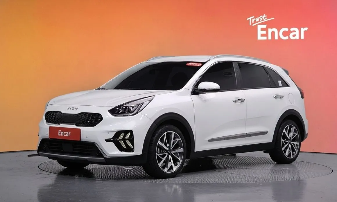 Kia Niro — фото 1