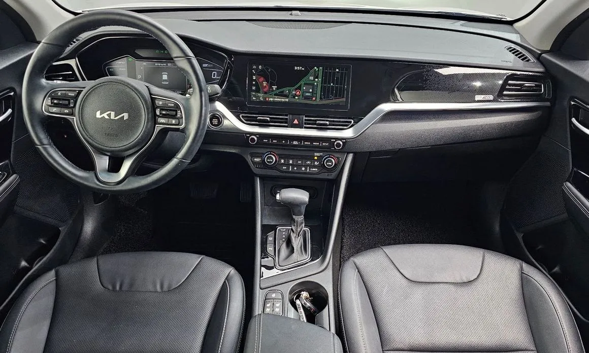 Kia Niro — фото 8