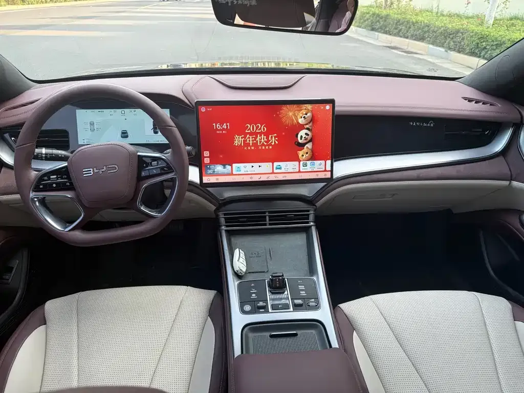 BYD Seal 07 DM-i — фото 3