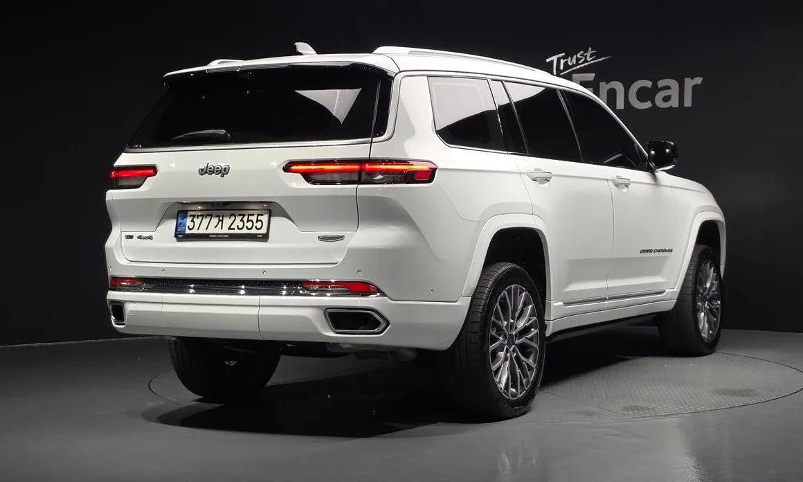 Jeep Cherokee — фото 2