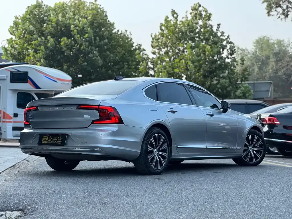Volvo S90 PHEV — фото 5
