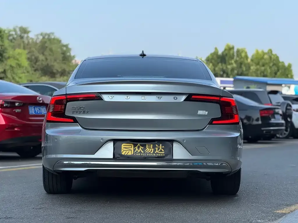 Volvo S90 PHEV — фото 3