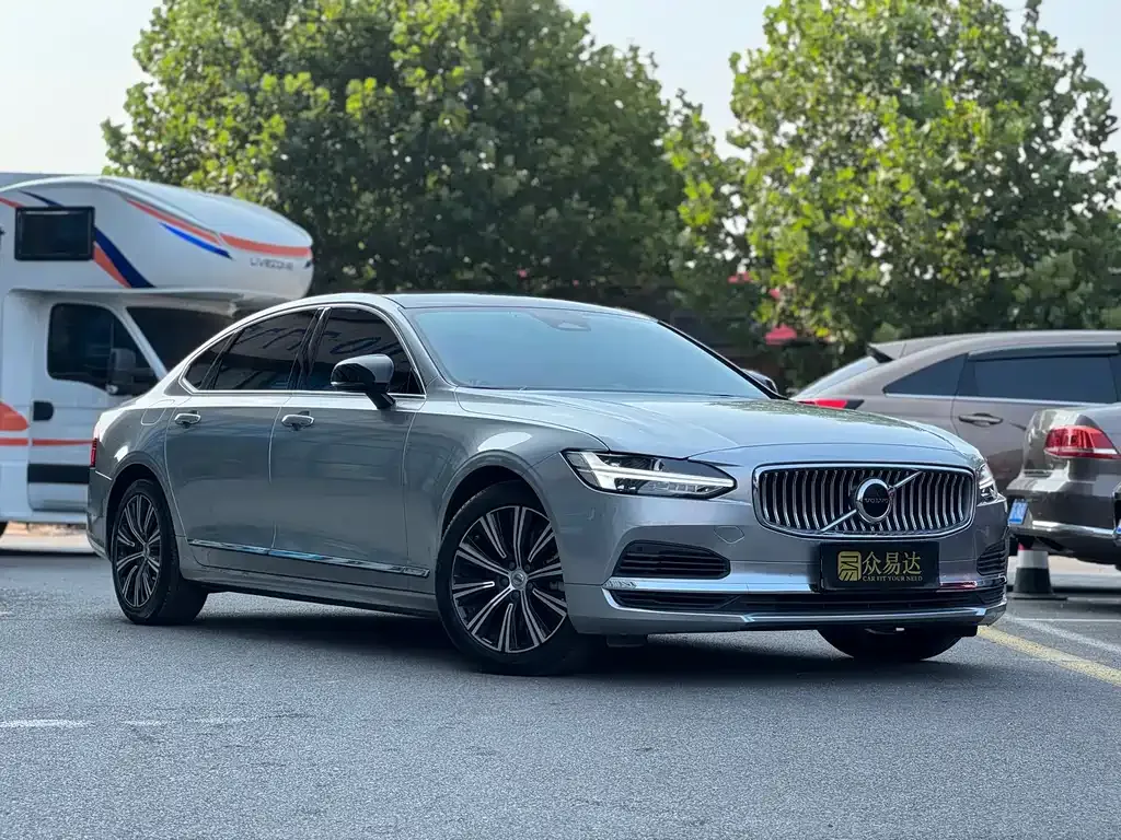 Volvo S90 PHEV — фото 10
