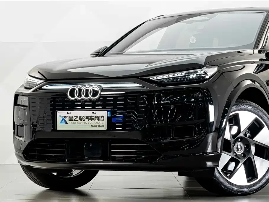 Audi Q6L e-tron — фото 8