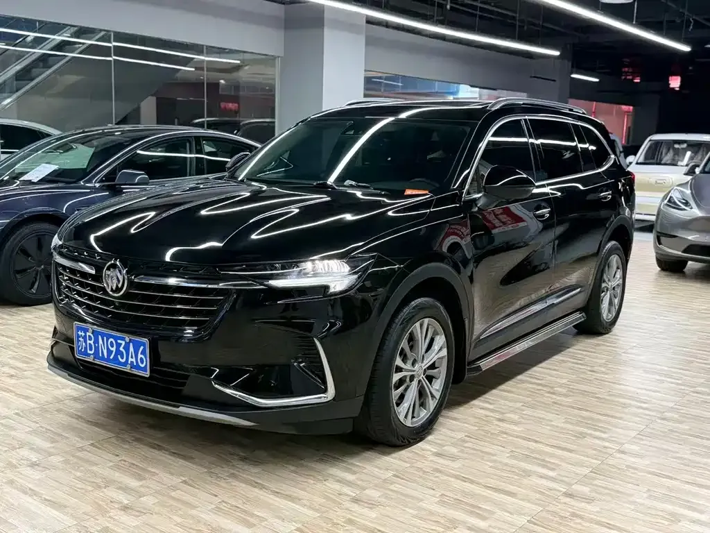 Buick Envision Plus — фото 1