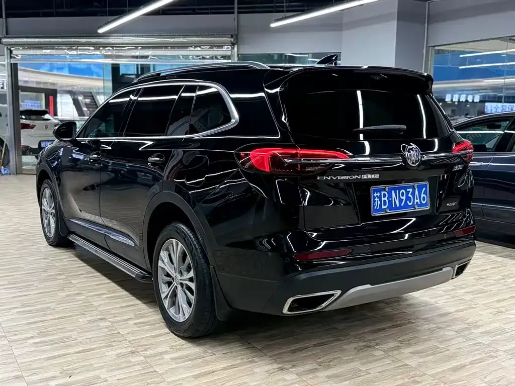 Buick Envision Plus — фото 2